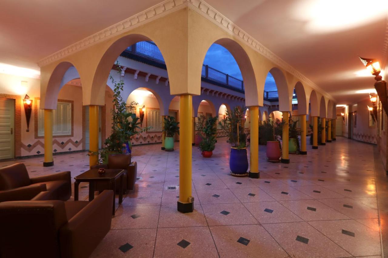 Hotel Ctm Marrakesh Bagian luar foto